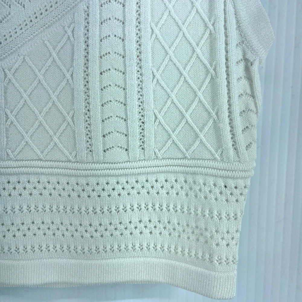 Aritzia Babaton Pointelle Sweater Knit Crop‎ Tank Top White Womens Medium